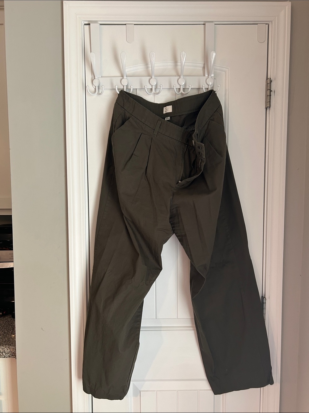 a new day women’s size 12 Wide-Leg Chinos/trousers in Olive Green